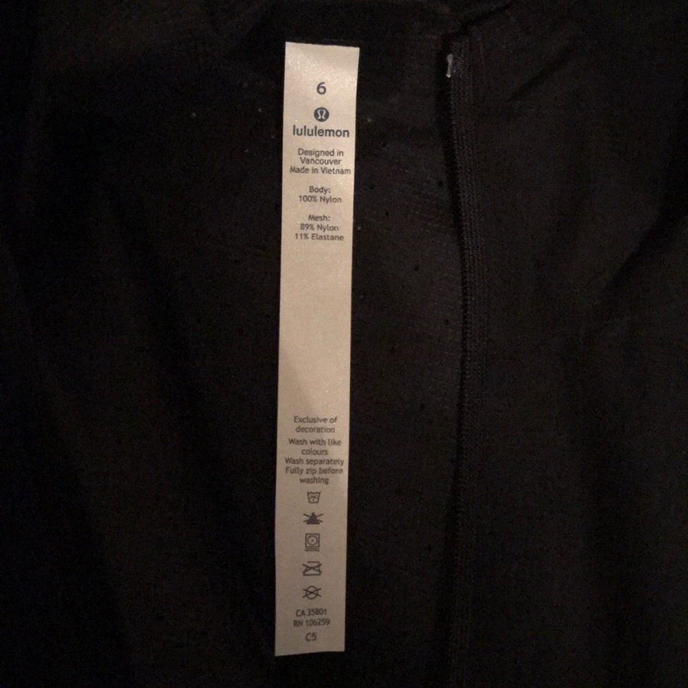 Lululemon jacket - Picture 2 of 4